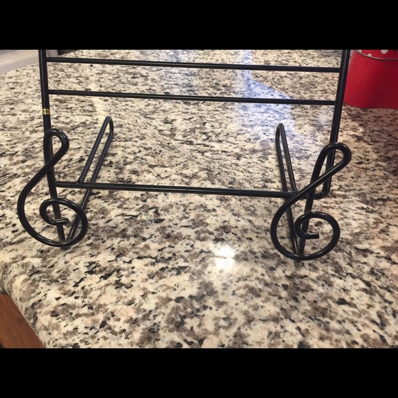 Metal Cookbook Stand - Picture 3 of 3